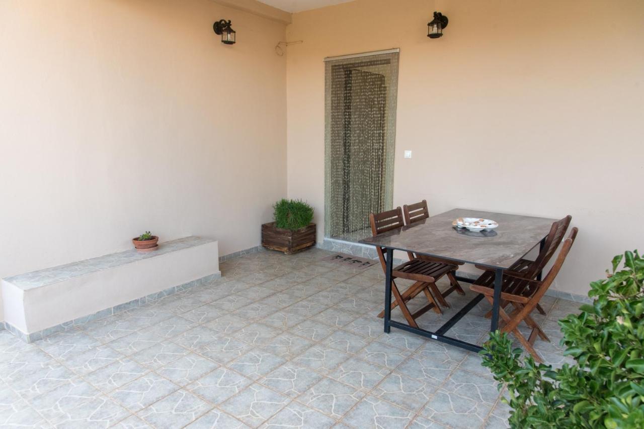 Oak Apartment - Garden, Monodri Monodrio Exterior photo