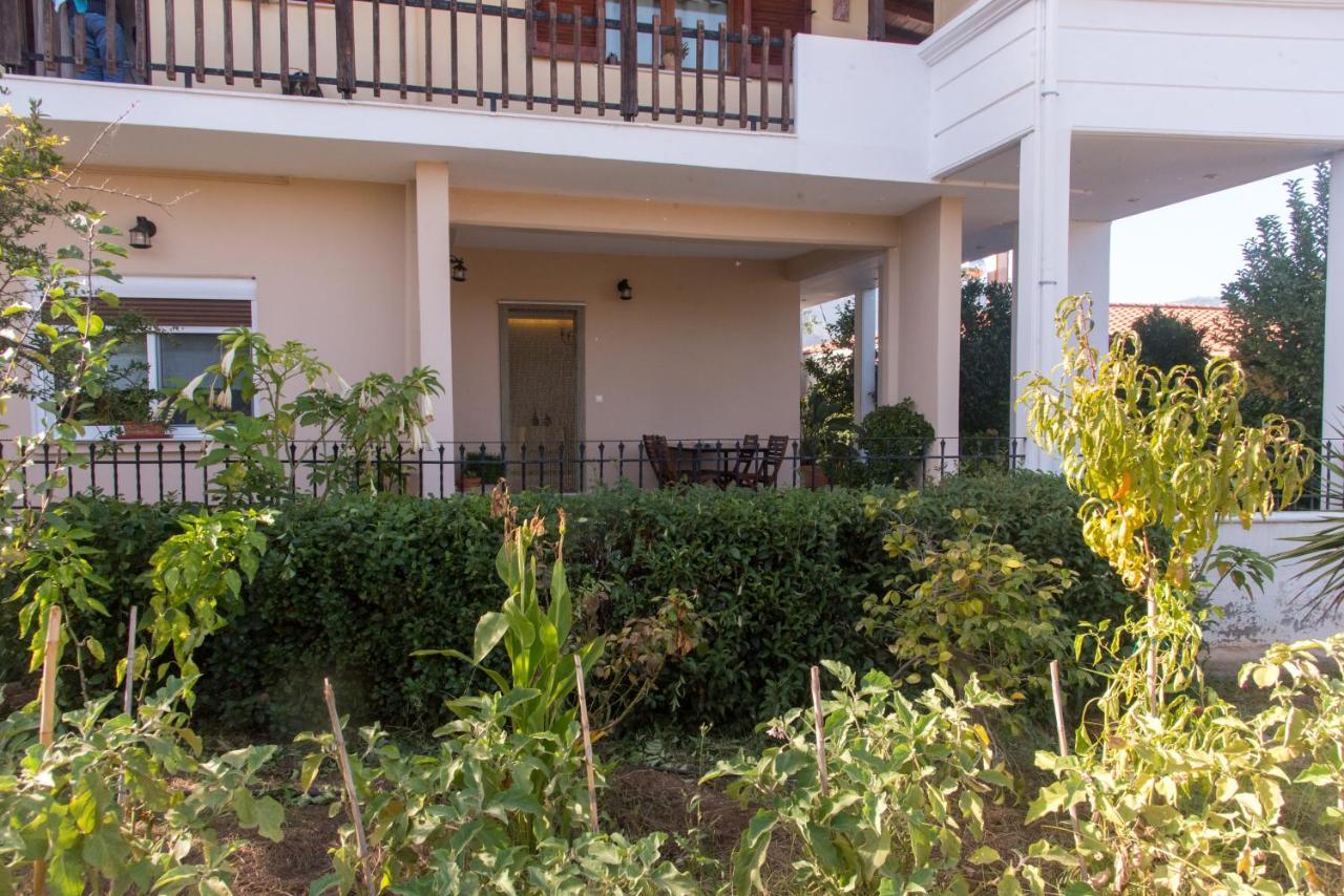 Oak Apartment - Garden, Monodri Monodrio Exterior photo
